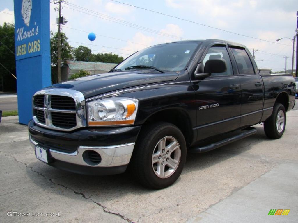 2006 Ram 1500 SLT Quad Cab - Brilliant Black Crystal Pearl / Medium Slate Gray photo #5