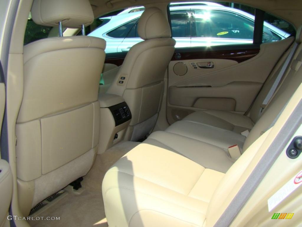 2007 LS 460 - Golden Almond Metallic / Cashmere photo #12