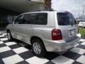 Millenium Silver Metallic - Highlander V6 Photo No. 9