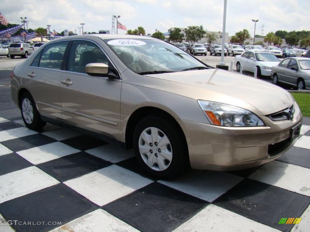 2003 Accord LX Sedan - Desert Mist Metallic / Ivory photo #5