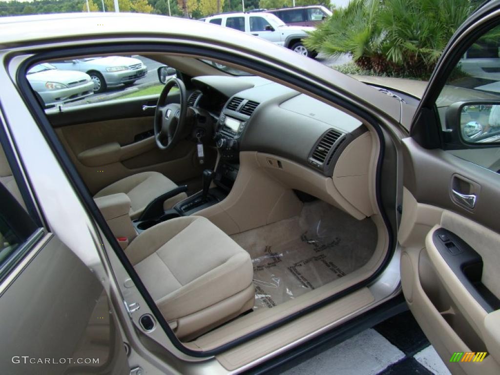 2003 Accord LX Sedan - Desert Mist Metallic / Ivory photo #14