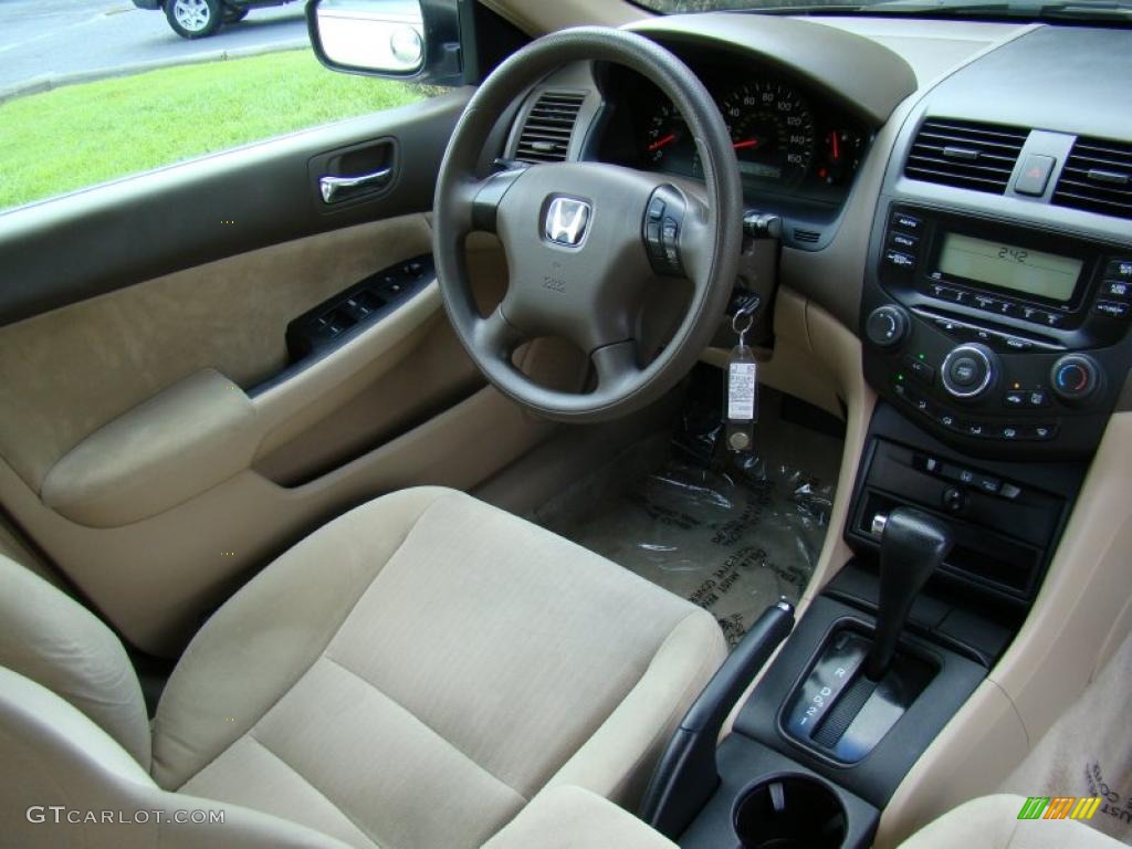 2003 Accord LX Sedan - Desert Mist Metallic / Ivory photo #17