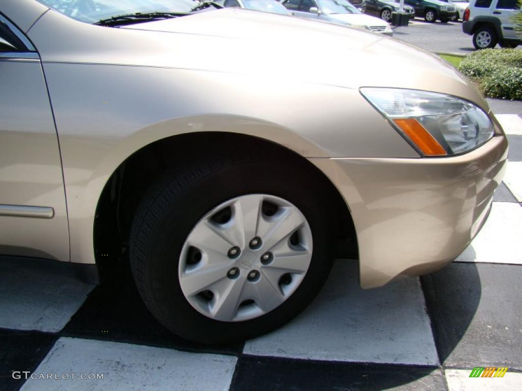2003 Accord LX Sedan - Desert Mist Metallic / Ivory photo #29