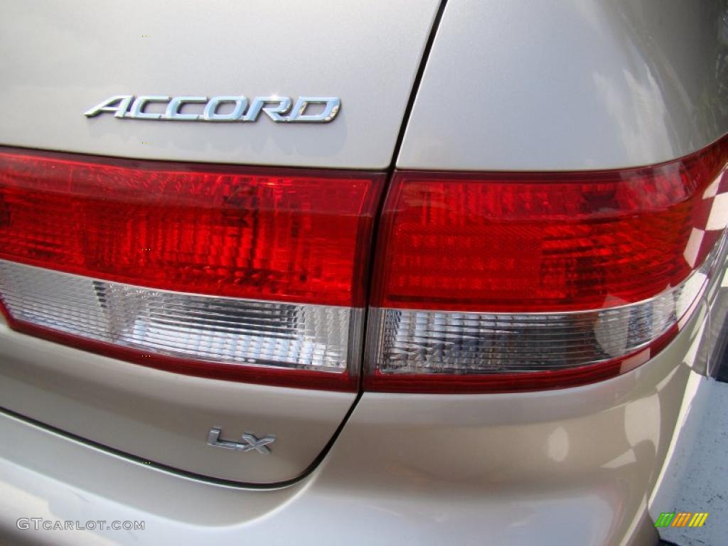 2003 Accord LX Sedan - Desert Mist Metallic / Ivory photo #33