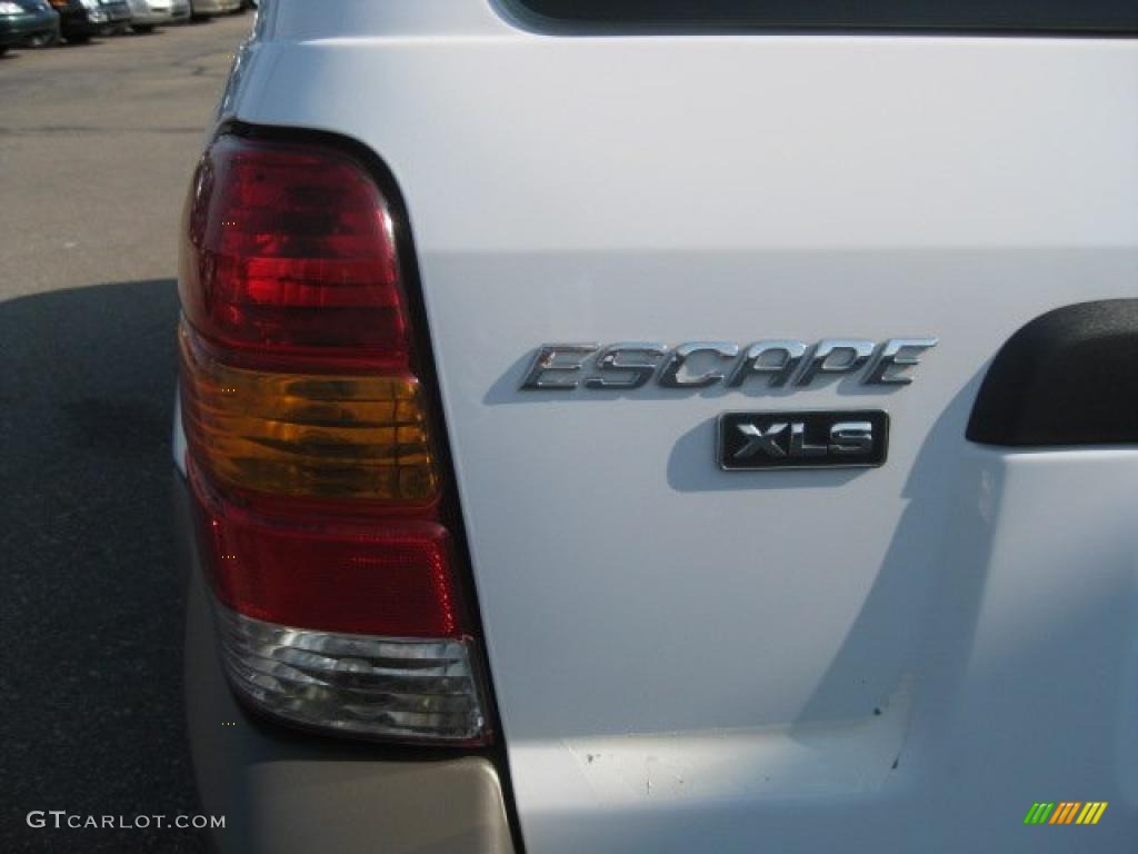 2001 Escape XLS V6 - Oxford White / Medium Graphite Grey photo #15