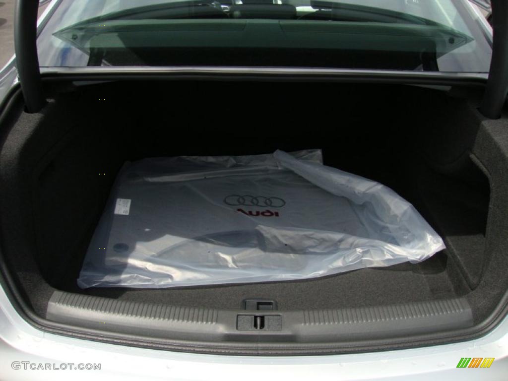 2011 A4 2.0T quattro Sedan - Ice Silver Metallic / Black photo #21