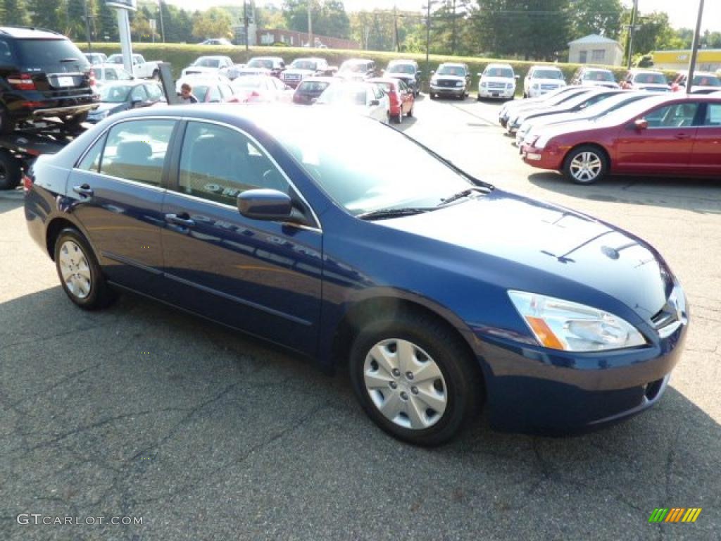 2004 Accord LX Sedan - Eternal Blue Pearl / Gray photo #6
