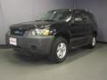 Black - Escape XLS 4WD Photo No. 1
