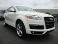 Calla White - Q7 3.0 TDI quattro Photo No. 5