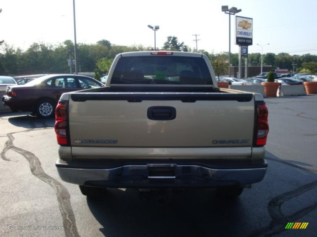 2004 Silverado 1500 Z71 Extended Cab 4x4 - Sandstone Metallic / Tan photo #4