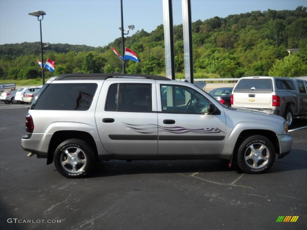 2005 TrailBlazer EXT LS 4x4 - Silverstone Metallic / Light Gray photo #4