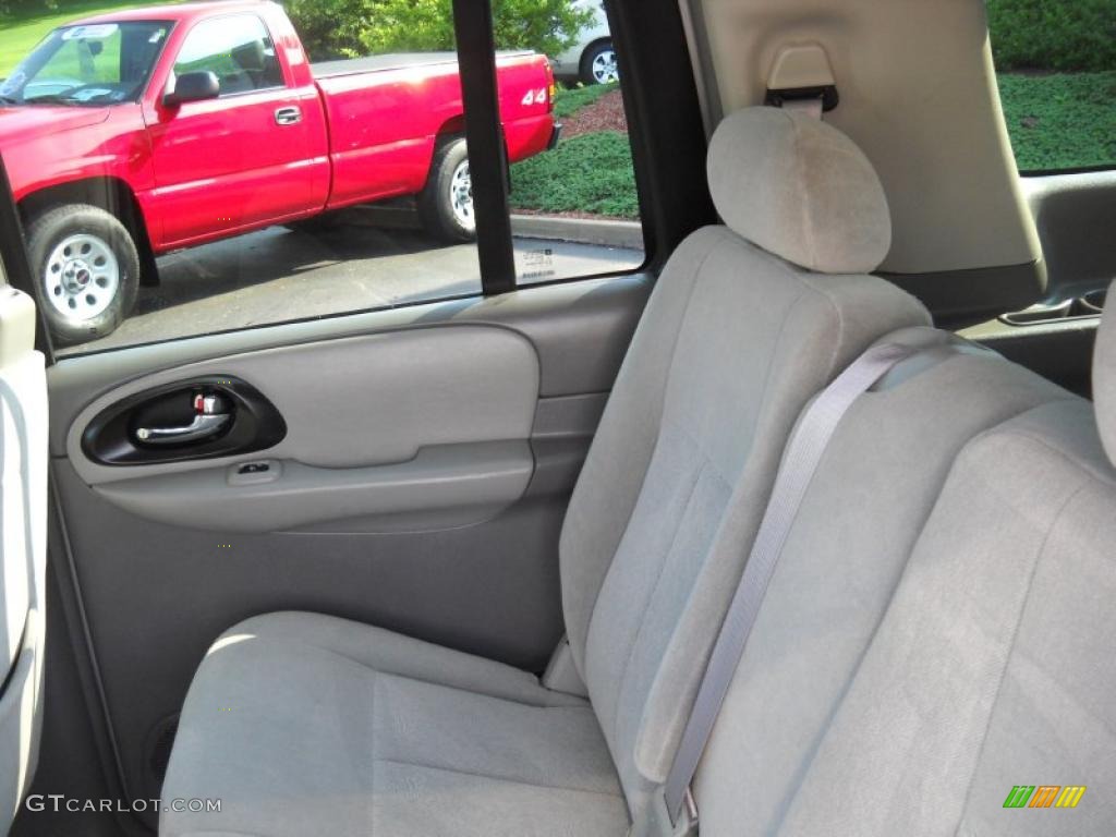 2005 TrailBlazer EXT LS 4x4 - Silverstone Metallic / Light Gray photo #15