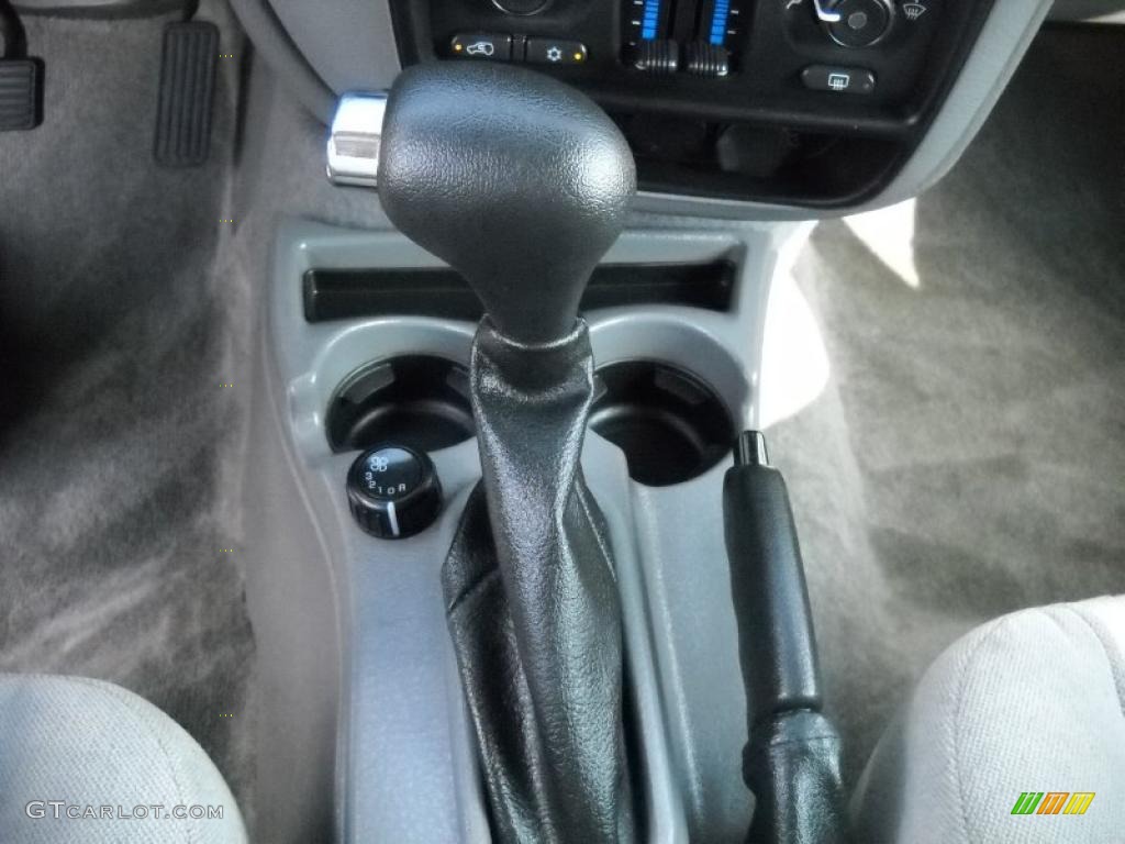 2005 TrailBlazer EXT LS 4x4 - Silverstone Metallic / Light Gray photo #18