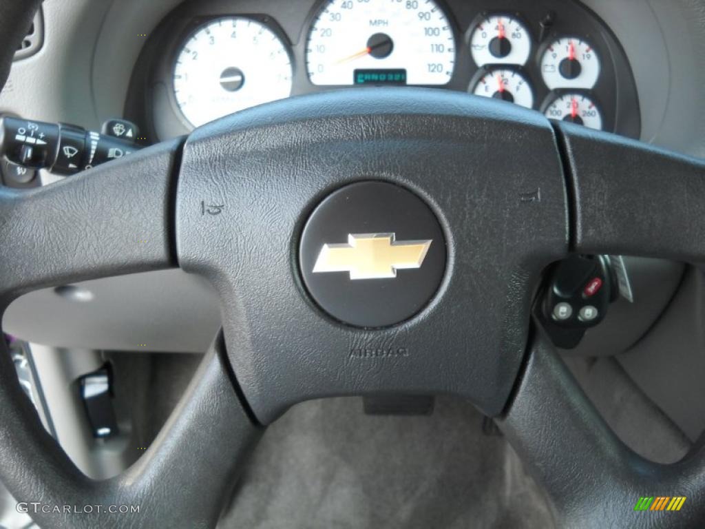 2005 TrailBlazer EXT LS 4x4 - Silverstone Metallic / Light Gray photo #19