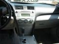 Black - Camry SE Photo No. 8