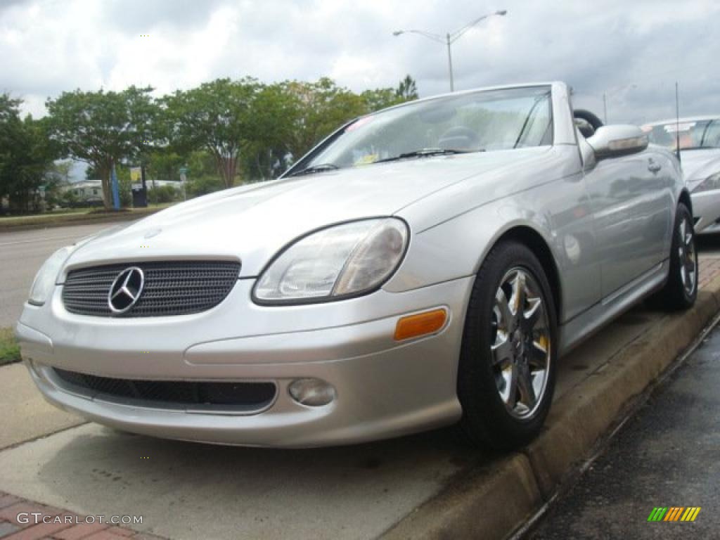 2004 SLK 230 Kompressor Roadster - Brilliant Silver Metallic / Charcoal photo #1