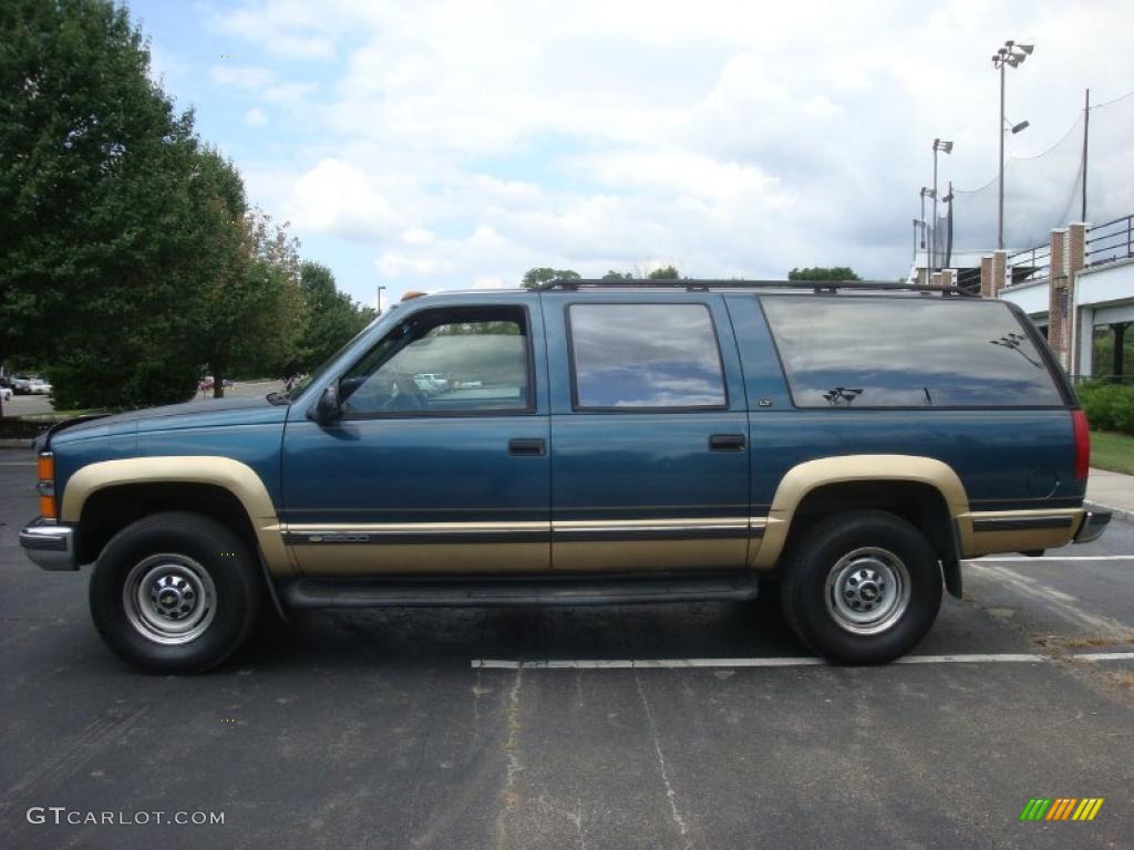 1998 Suburban K2500 LT 4x4 - Indigo Blue Metallic / Navy Blue photo #3