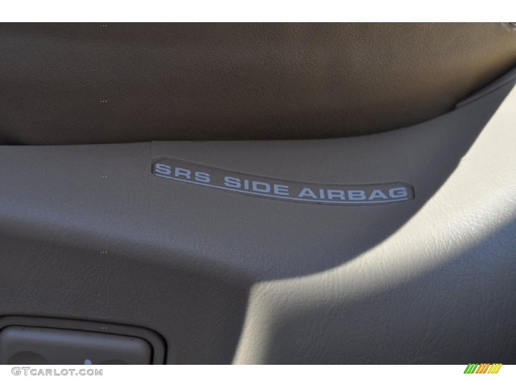 2001 RX 300 AWD - Black Onyx / Ivory photo #20