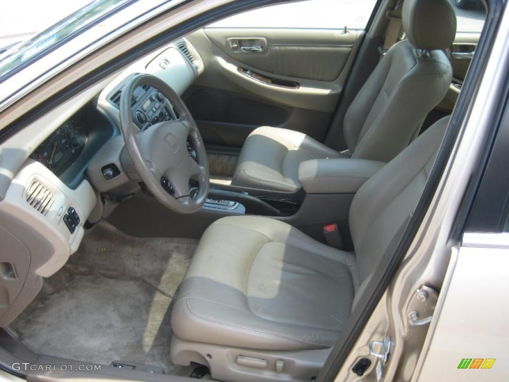 2002 Accord EX V6 Sedan - Naples Gold Metallic / Ivory photo #9