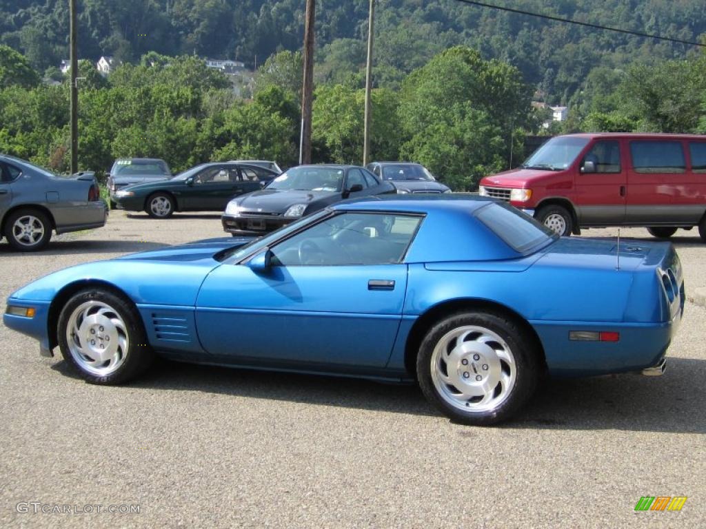 1993 Corvette Convertible - Quasar Blue Metallic / Black photo #13
