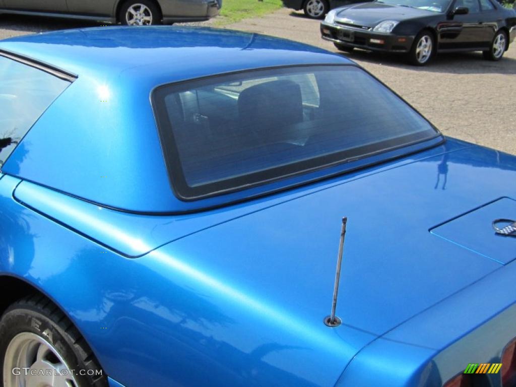 1993 Corvette Convertible - Quasar Blue Metallic / Black photo #34