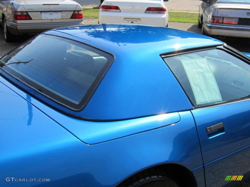 1993 Corvette Convertible - Quasar Blue Metallic / Black photo #35