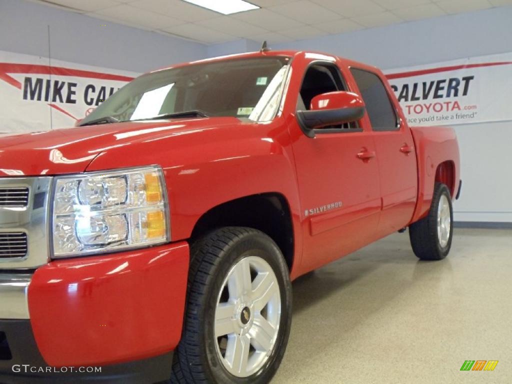 2008 Silverado 1500 LT Crew Cab - Victory Red / Light Titanium/Ebony Accents photo #9