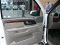 Summit White - Envoy XL SLT 4x4 Photo No. 7