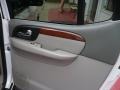 Summit White - Envoy XL SLT 4x4 Photo No. 20