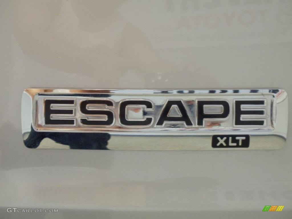 2009 Escape XLT V6 - Brilliant Silver Metallic / Charcoal photo #6