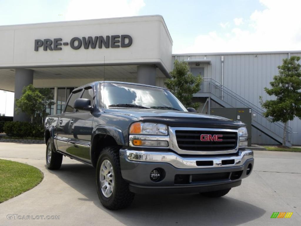 2006 Sierra 1500 Z71 Crew Cab 4x4 - Stealth Gray Metallic / Dark Pewter photo #1