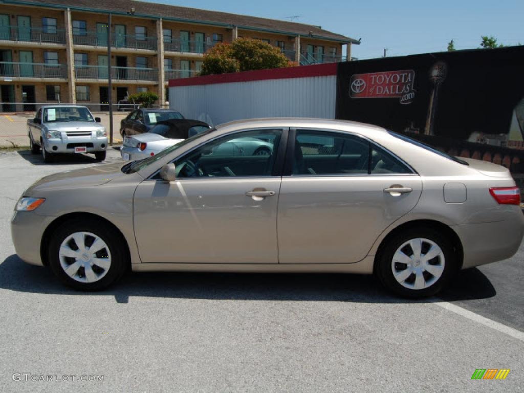 2008 Camry CE - Desert Sand Mica / Bisque photo #8