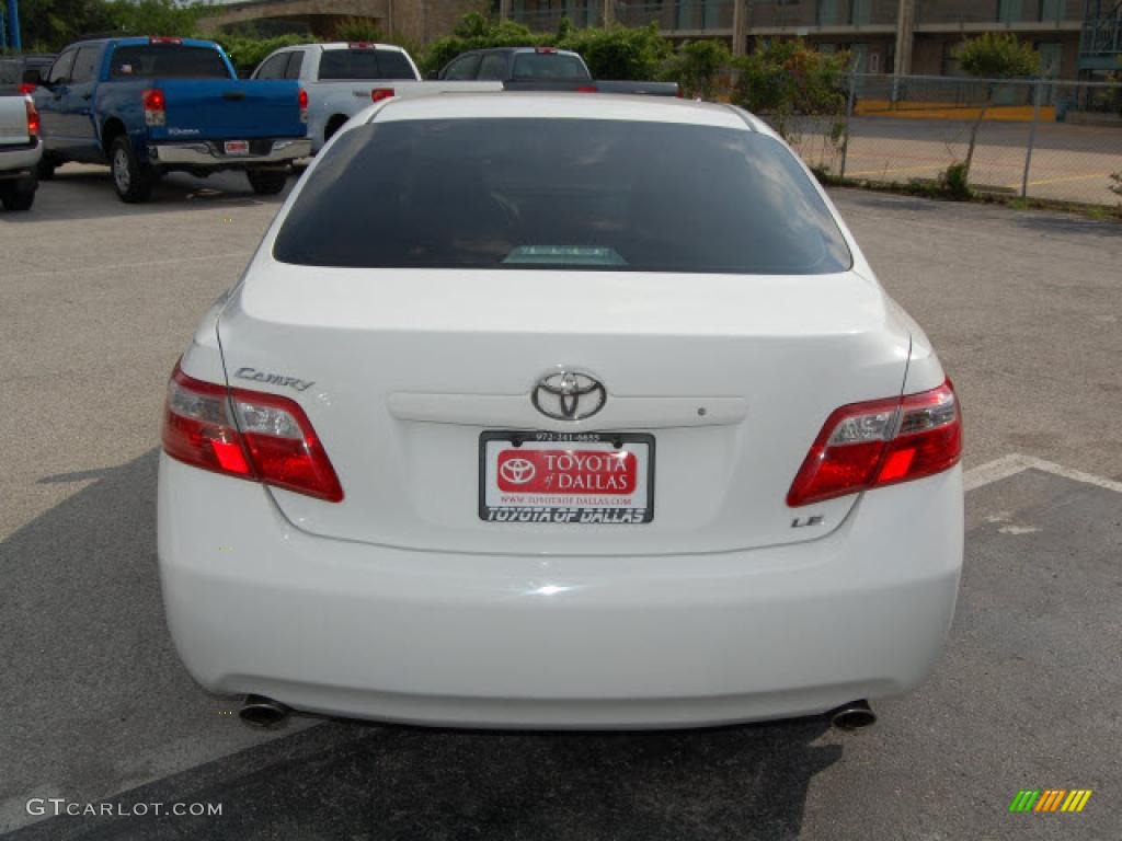 2008 Camry LE V6 - Super White / Ash photo #6