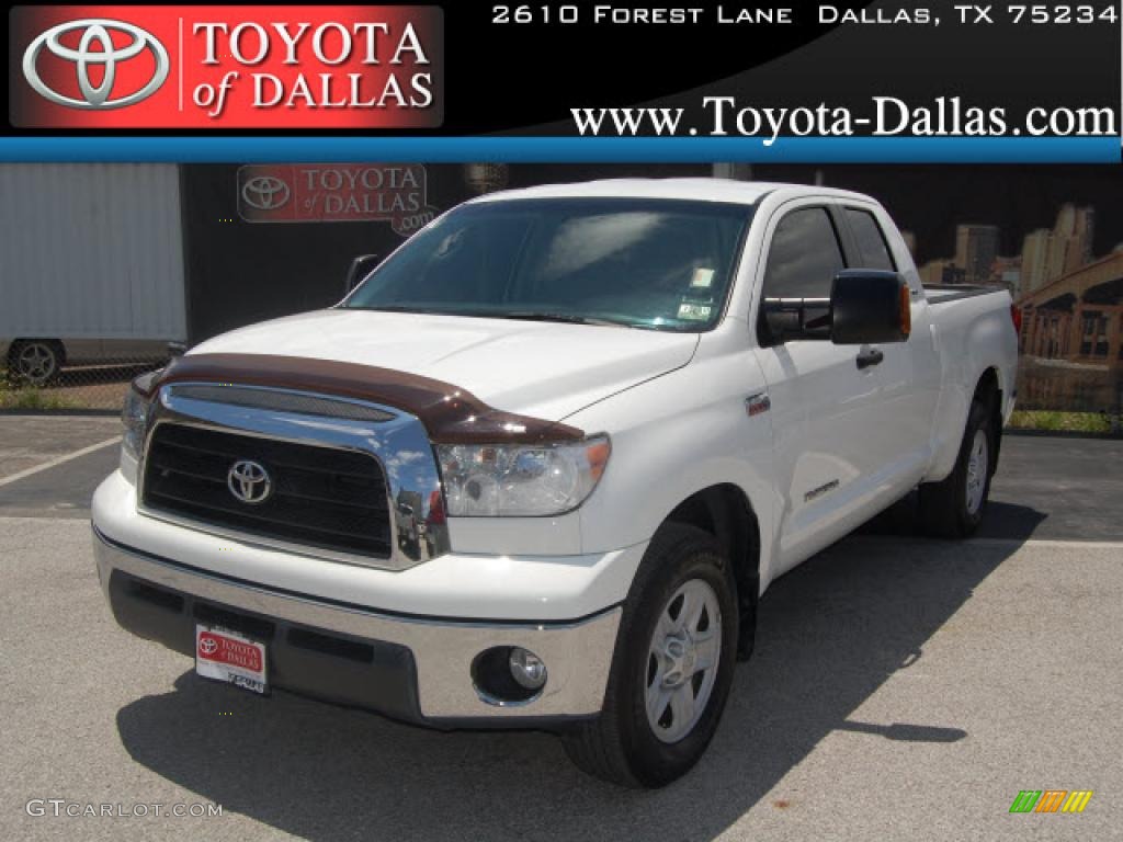 2008 Tundra SR5 Double Cab - Super White / Graphite Gray photo #1