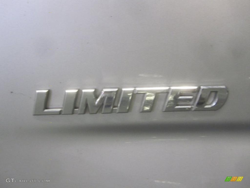 2009 RAV4 Limited V6 4WD - Classic Silver Metallic / Ash Gray photo #3