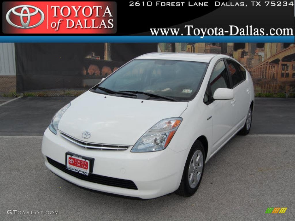 2009 Prius Hybrid - Super White / Dark Gray photo #1