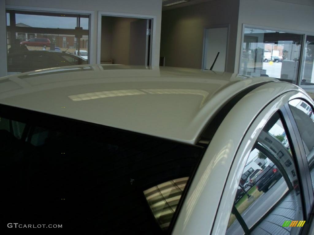 2010 Lancer Evolution GSR - Wicked White / Black Sport Fabric photo #4