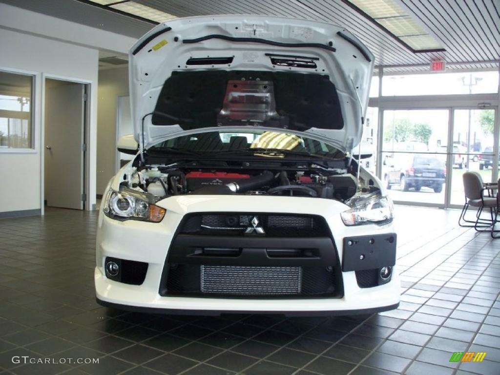 2010 Lancer Evolution GSR - Wicked White / Black Sport Fabric photo #24