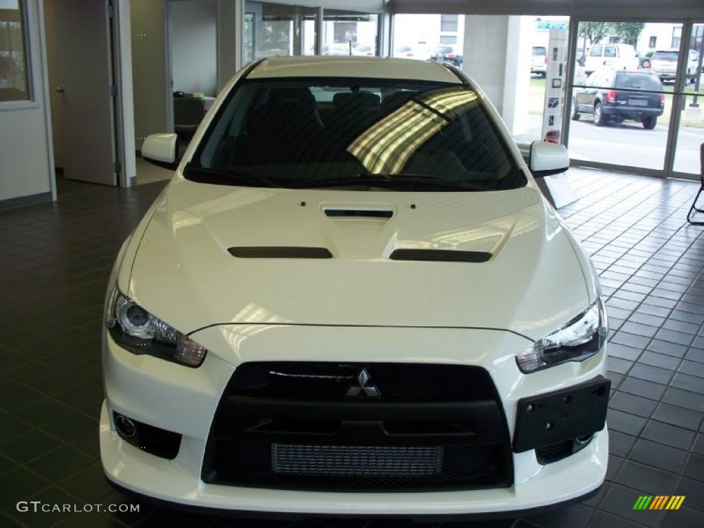 2010 Lancer Evolution GSR - Wicked White / Black Sport Fabric photo #25
