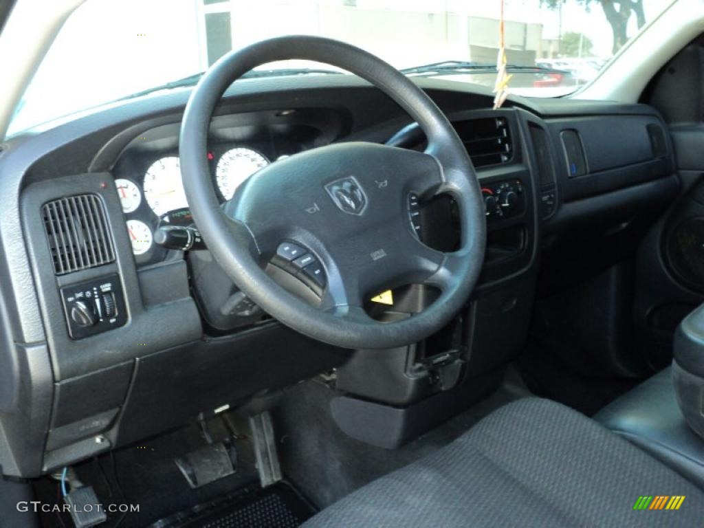 2002 Ram 1500 ST Regular Cab - Black / Dark Slate Gray photo #12