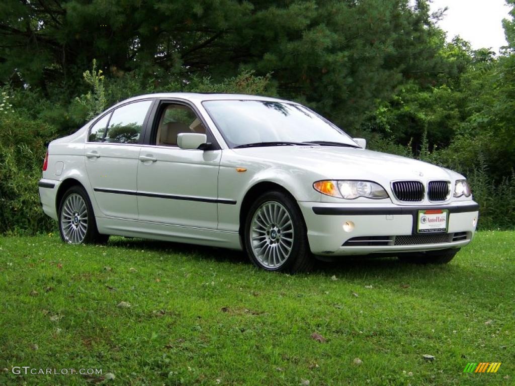 2003 3 Series 330xi Sedan - Alpine White / Sand photo #3
