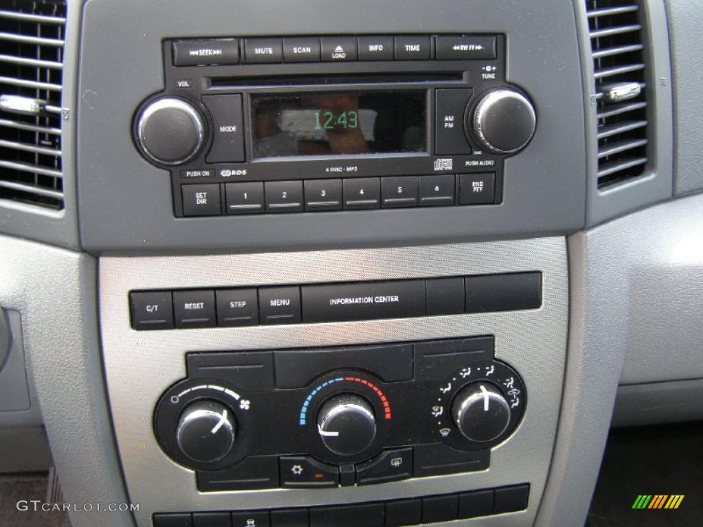 2007 Grand Cherokee Laredo 4x4 - Red Rock Crystal Pearl / Medium Slate Gray photo #13