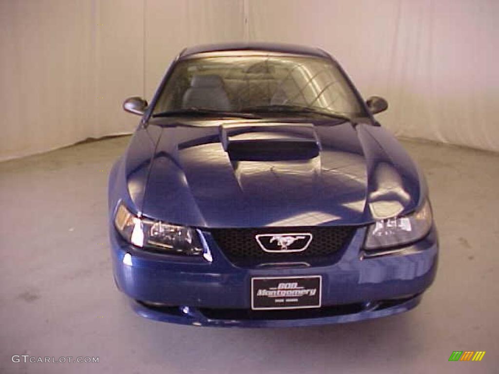 2002 Mustang GT Coupe - Sonic Blue Metallic / Medium Graphite photo #2