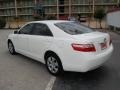 Super White - Camry LE Photo No. 7