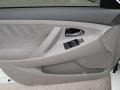 Super White - Camry LE Photo No. 15