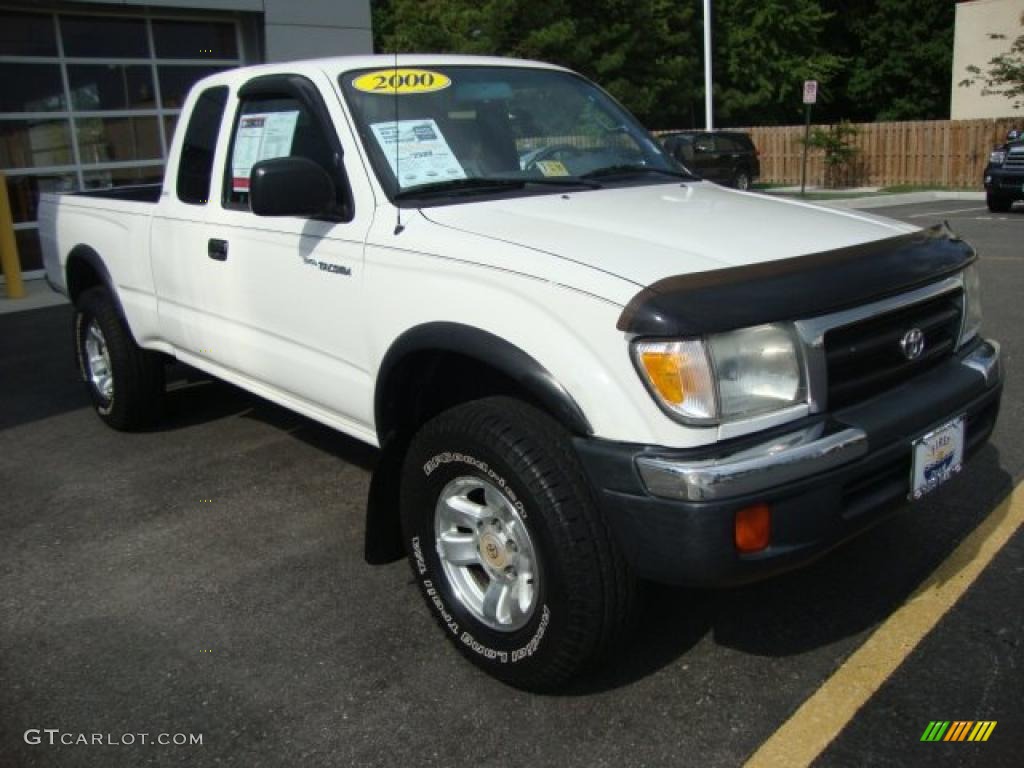 2000 Tacoma V6 Extended Cab 4x4 - Natural White / Gray photo #8