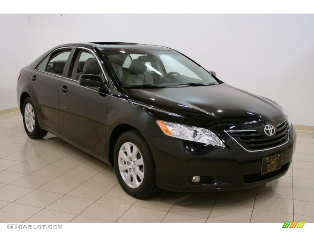 2007 Camry XLE V6 - Black / Bisque photo #1
