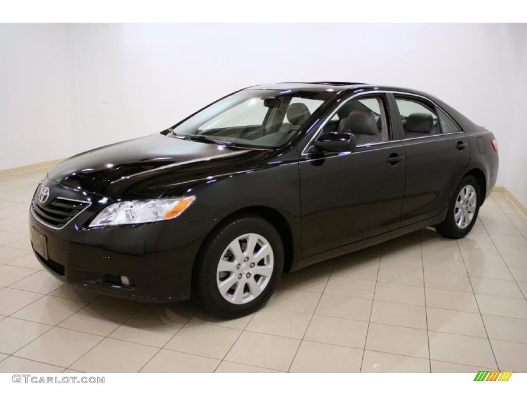 2007 Camry XLE V6 - Black / Bisque photo #3