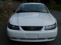 2004 Oxford White Ford Mustang V6 Coupe  photo #17