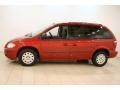 2006 Inferno Red Pearl Chrysler Town & Country   photo #4